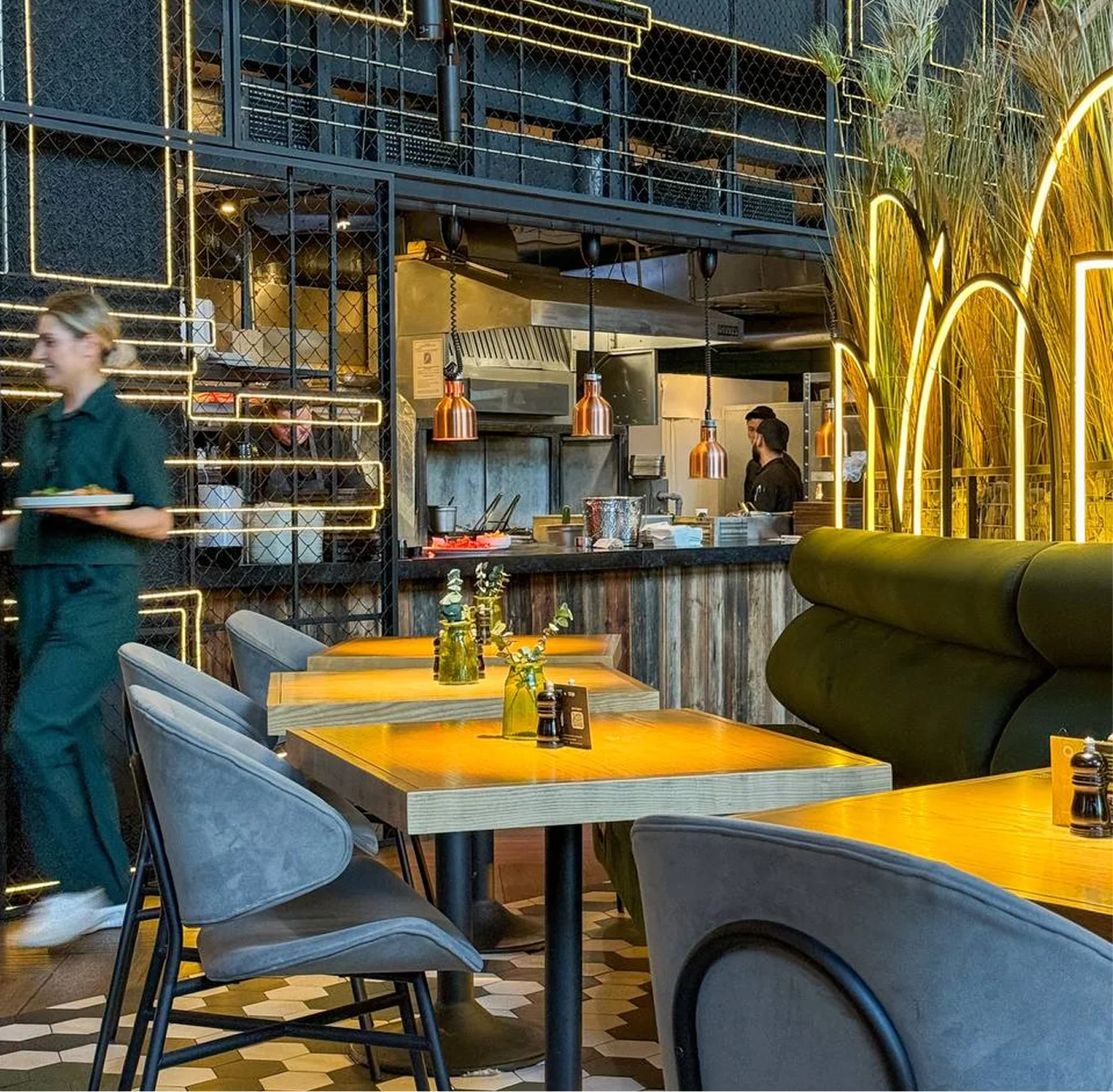 Где нас нет