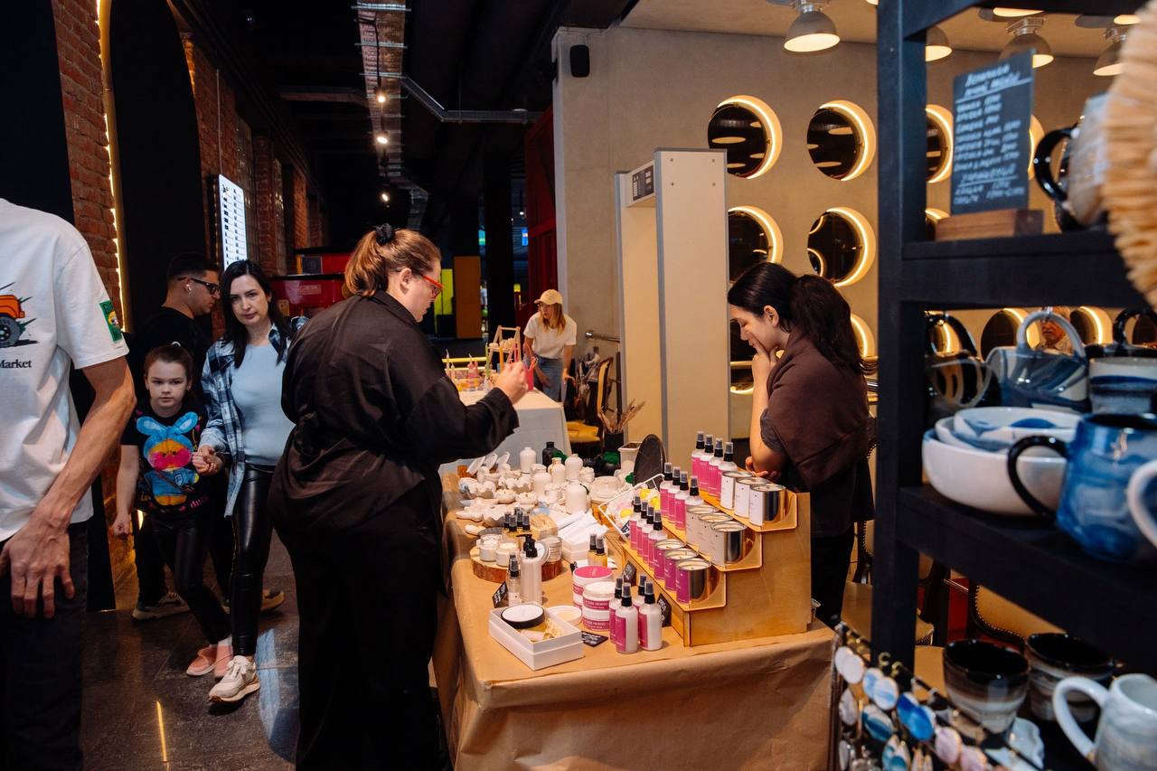 e4523b667fca1a231a739edeff33fc51e478dd23